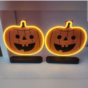 Hyde &Eek! Pumpkin Neon Light set of 2